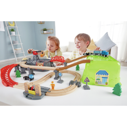 Set costruzioni ferroviarie - 50 pezzi Hape E3764 - immagine 2