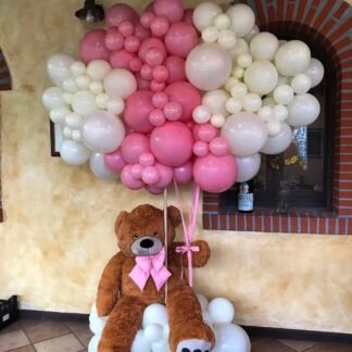 Mongolfiera grande con orso